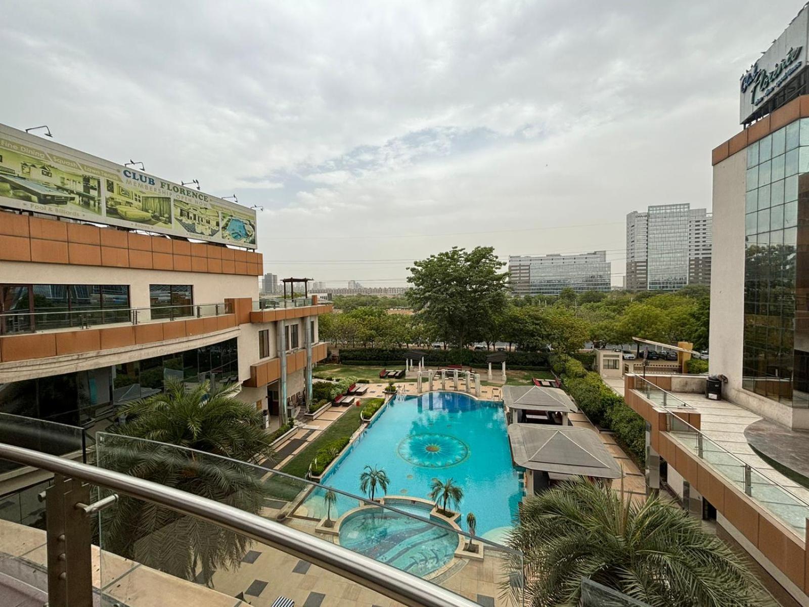 Club Florence คูร์เคาน์ ภายนอก รูปภาพ